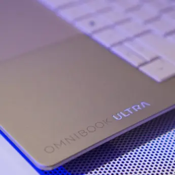 HP OmniBook Ultra 14 Review 35