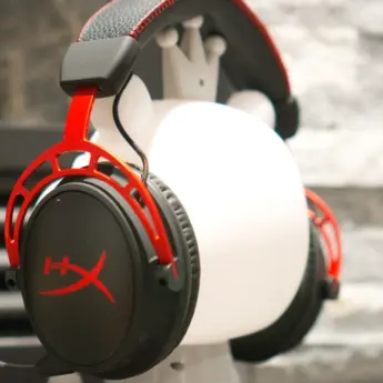 HyperX Cloud Alpha Wireless Review: Record Battery Life With Some Compromises 39